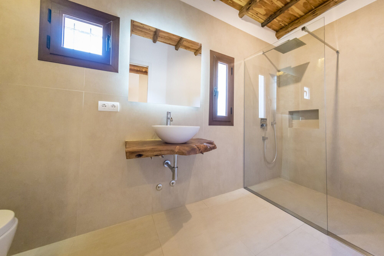 Bathroom 4, Villa Es Fumeral, Baleares