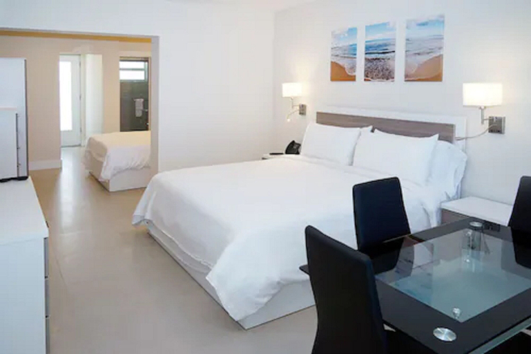 Bedroom 3, The Diane Oceanfront Suites, Broward