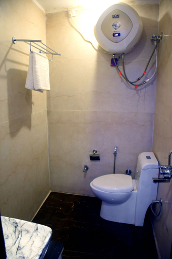 Bathroom 4, Hotel Gharonda By Classic Crown, Garhwal