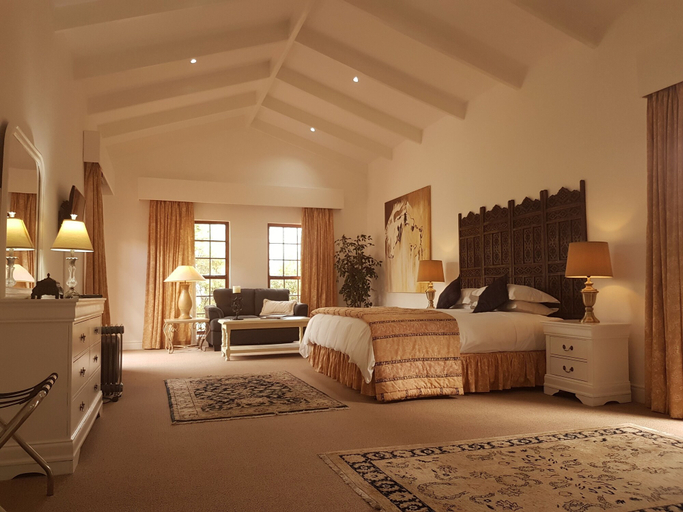 Bedroom 4, Val d'Or Estate, Cape Winelands