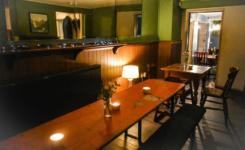 Food & Drinks 5, The Dark Horse Pub, Bristol