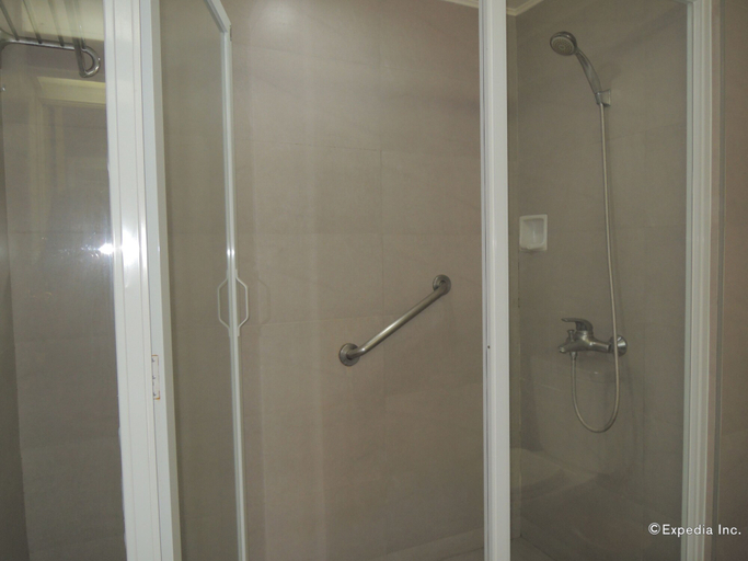 Bathroom 4, The Bellavista Hotel, Lapu-Lapu City