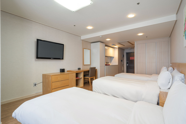 Bedroom 15