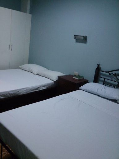 Bedroom 2, Hotel Villa Angelina, Legazpi City