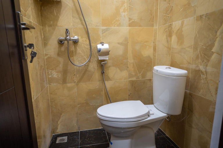 Bathroom 4, Zenrra House, Bandung