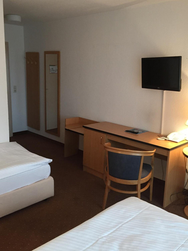 Bedroom 5, Airport Hotel Stetten, Esslingen