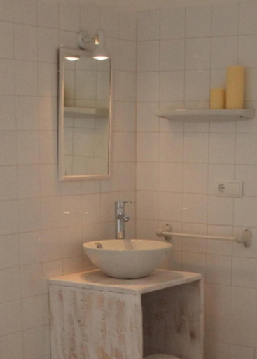 Bathroom 5, Hostal Juanita, Baleares
