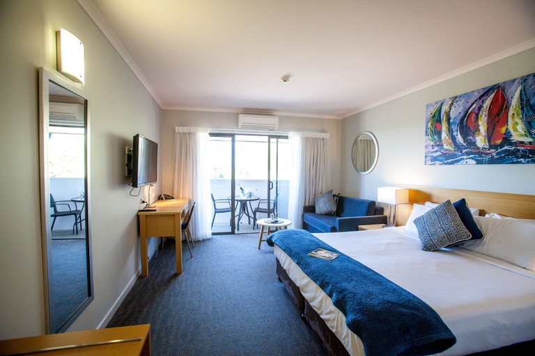 Bedroom 4, Manly Marina Cove Motel Brisbane, Manly