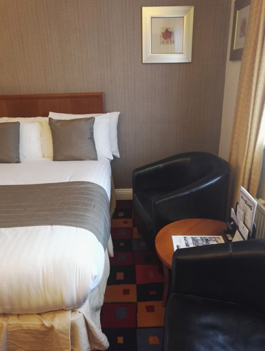 Bedroom 3, The Caledonian Hotel, Newcastle upon Tyne