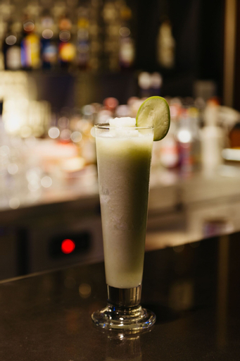 Food & Drinks 6