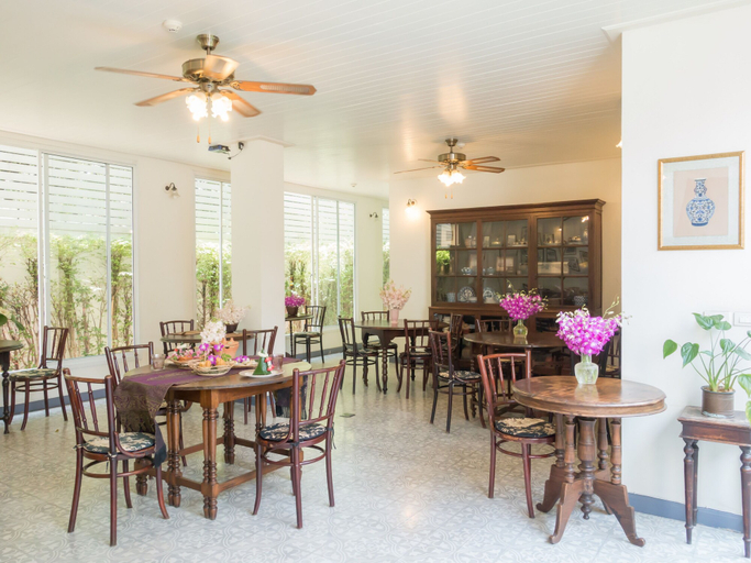 Food & Drinks 5, SSIP Boutique Dhevej Bangkok, Dusit