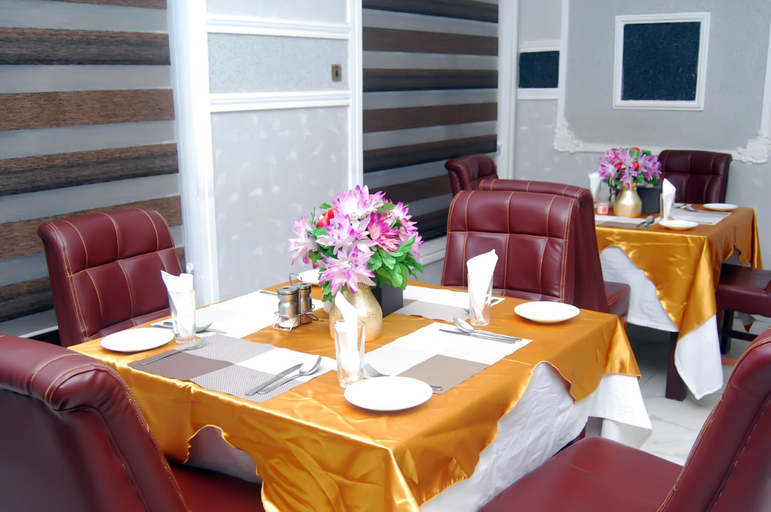 Food & Drinks 3, Glo-ran Hotel and Event Place, Owerri West