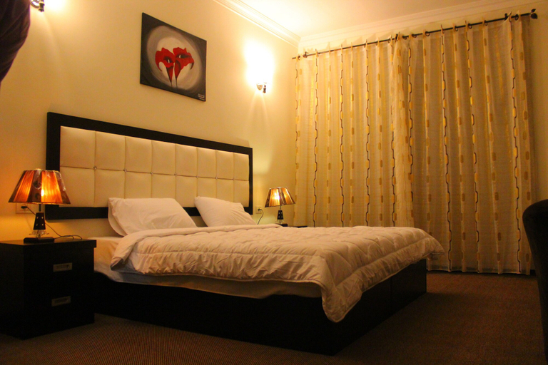 Bedroom 1, Abu Mazen Hotel, Hebron