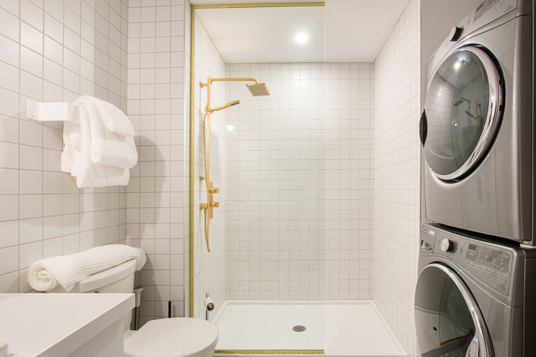 Bathroom 4, Les Lofts Charest - By Les Lofts Vieux-Quebec, Communauté-Urbaine-de-Québec