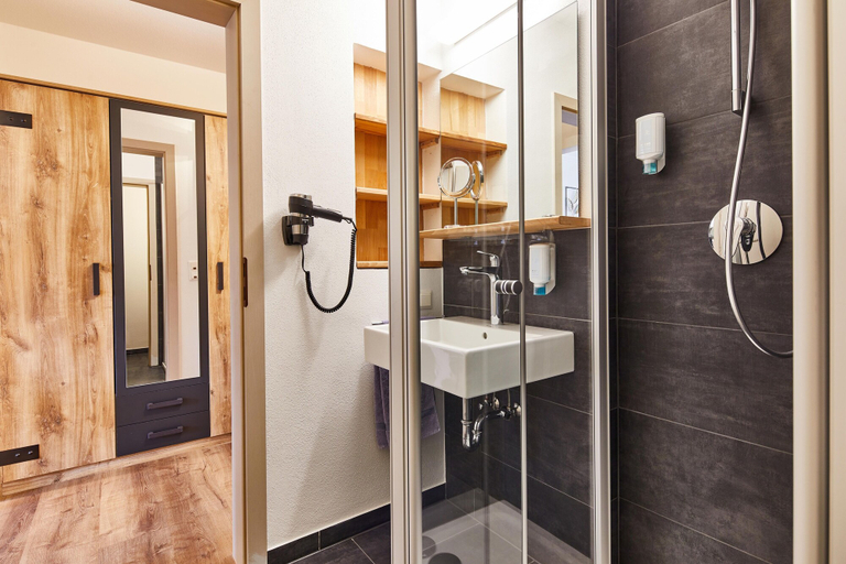Bathroom 5, Das Reiners, Freyung-Grafenau