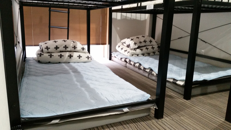 Bedroom 4, DK House - Hostel, Fukuoka