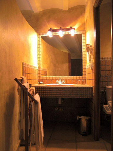 Bathroom 5, Hotel Rural el Jardín Vertical - Adults Only, Castellón