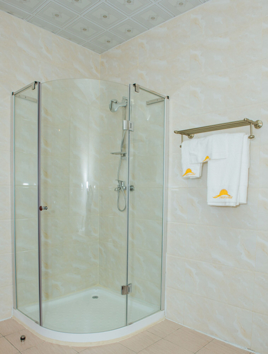 Bathroom 3, The Crest Lodge, Lusaka