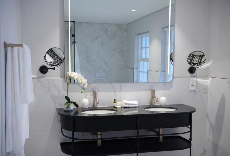 Bathroom 5, The Winchester Hotel by NEWMARK, City of Cape Town