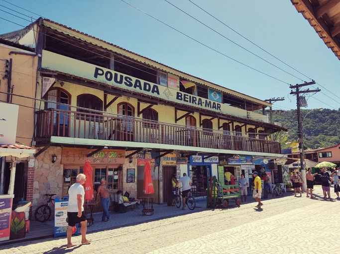 Exterior & Views, Beira Mar Hostel, Angra dos Reis
