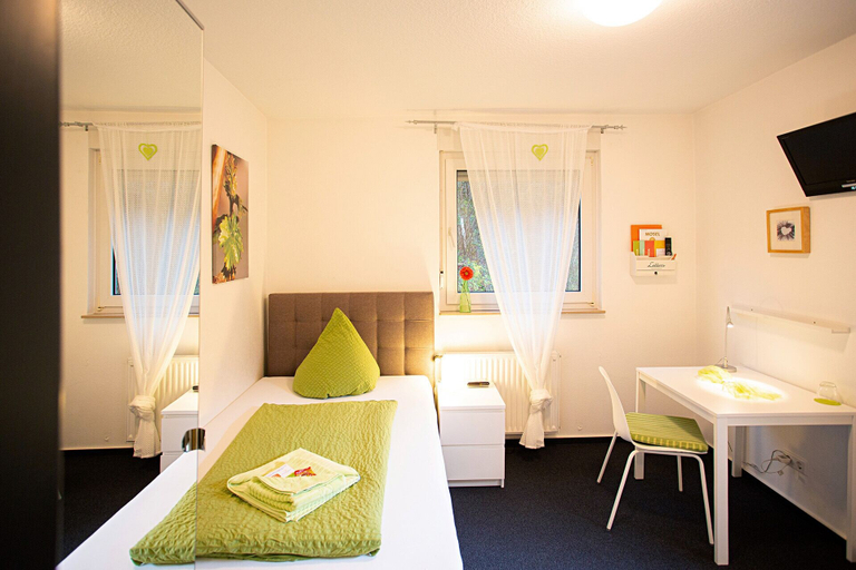 Bedroom 2, Hotel Emmerich, Mayen-Koblenz