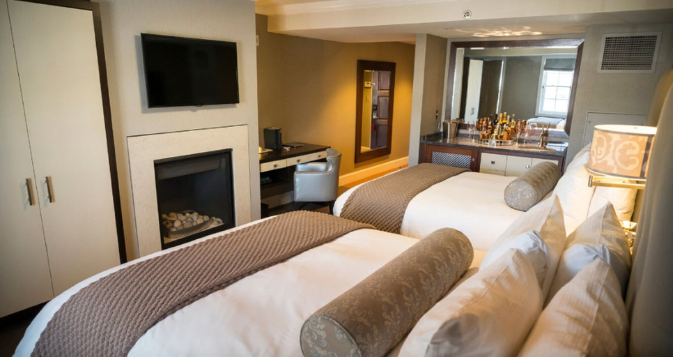 Bedroom 2, Forty 1 North, Newport