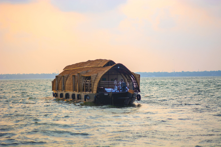 Exterior & Views 2, Marvel Cruise, Alappuzha