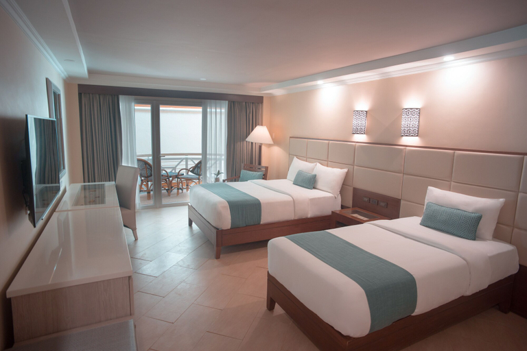 Bedroom 3, Boracay Mandarin Island Hotel, Malay