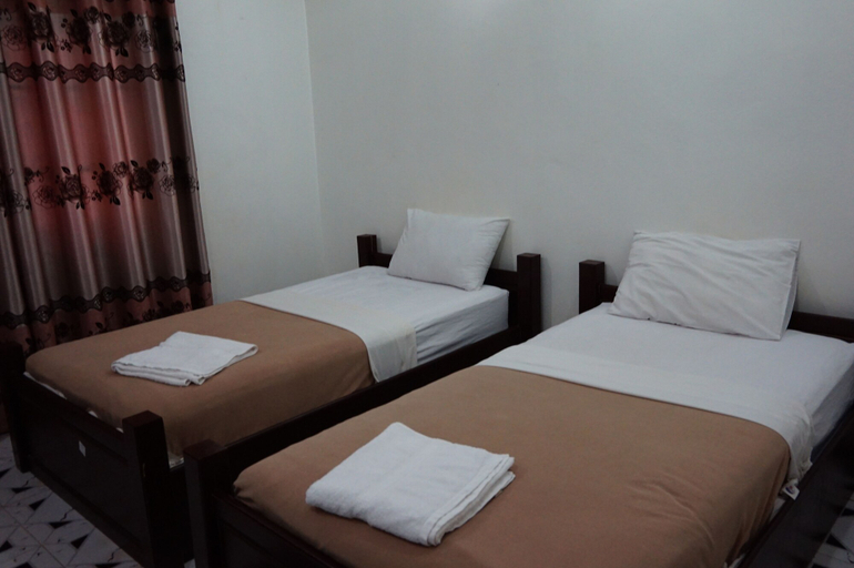 Bedroom 3, Khamsaner Hotel, Vientiane