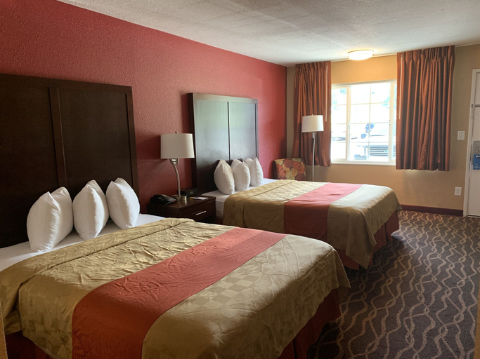 Bedroom 3, ローズウッド イン アンド スイーツ, Douglas