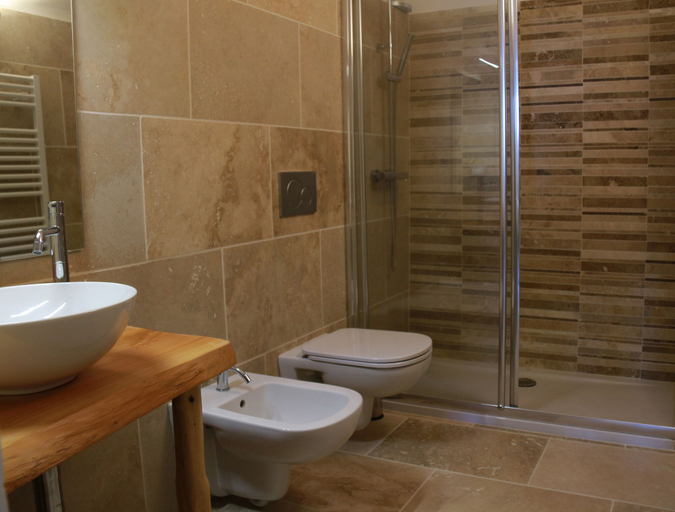 Bathroom 3, Agriturismo Aurivu, Imperia