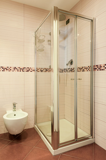 Bathroom 4, Augustus Hotel, Biella