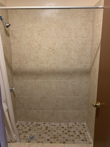 Bathroom 3, Loma Alta Motel, Webb