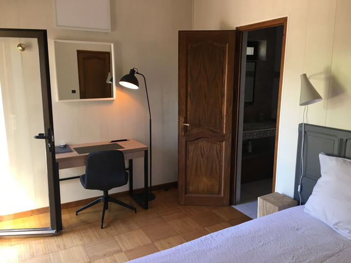 Bedroom 4, La Villa du Rhone, Ain