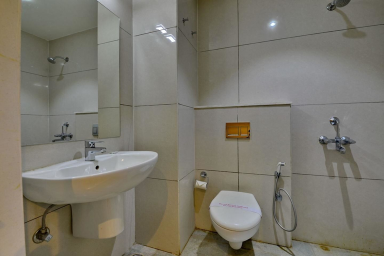 Bathroom, Hotel Western, Bhopal