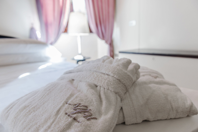 Bedroom 4, N4U Guest House, Florence