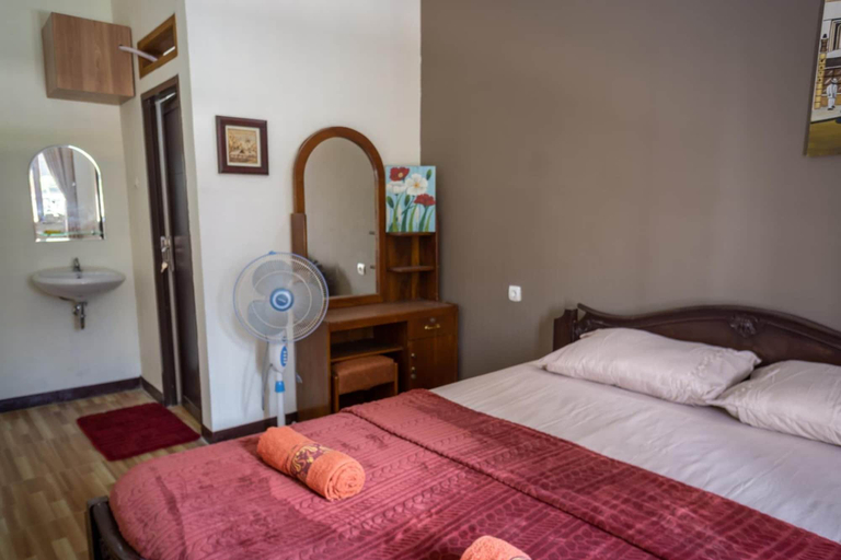 Bedroom 3, Zenrra House, Bandung