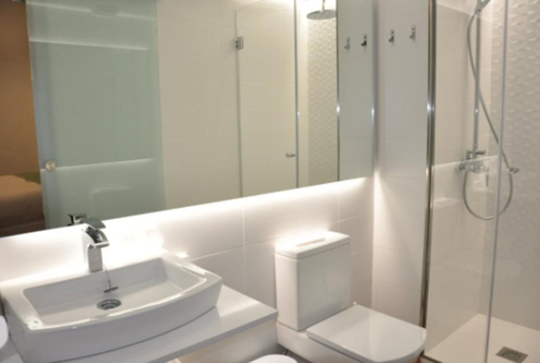 Bathroom 4, Hotel Selu, Córdoba