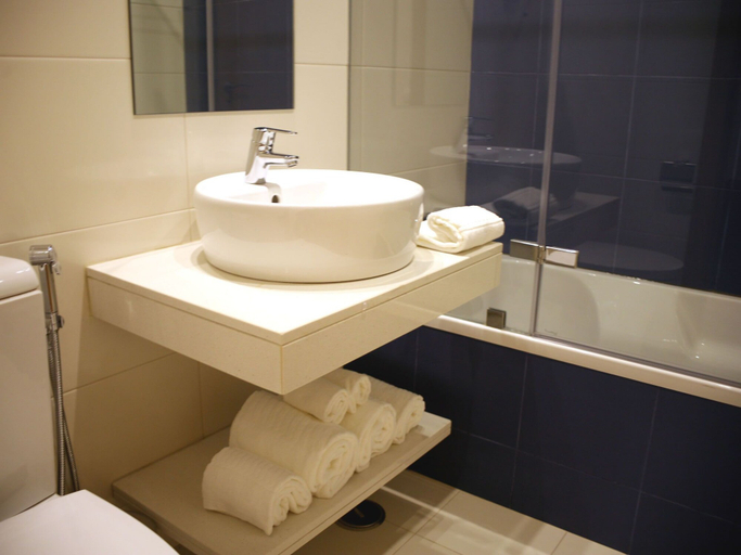 Bathroom 4, Lisbon Style Guesthouse, Lisbon
