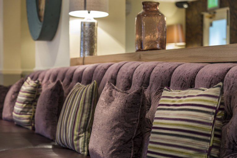 Bedroom 2, The Royal Oak Hotel, Welshpool, Mid Wales, Powys