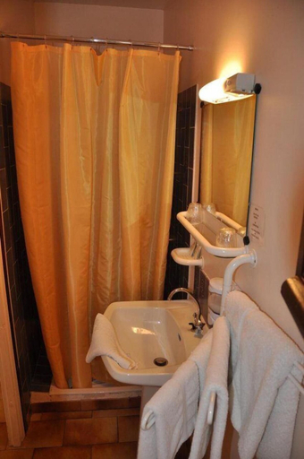Bathroom 3, Hotel la Cigalière, Var