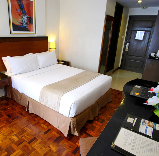 Bedroom 3, Fersal Hotel Neptune Makati, Makati City