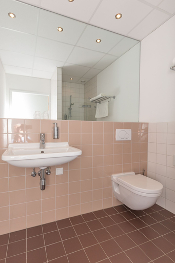 Bathroom 4, Fletcher Kloosterhotel Willibrordhaeghe, Deurne