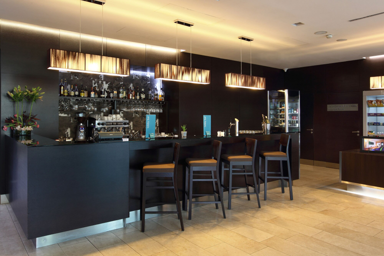 Food & Drinks 5, Occidental Praha Five, Praha 5