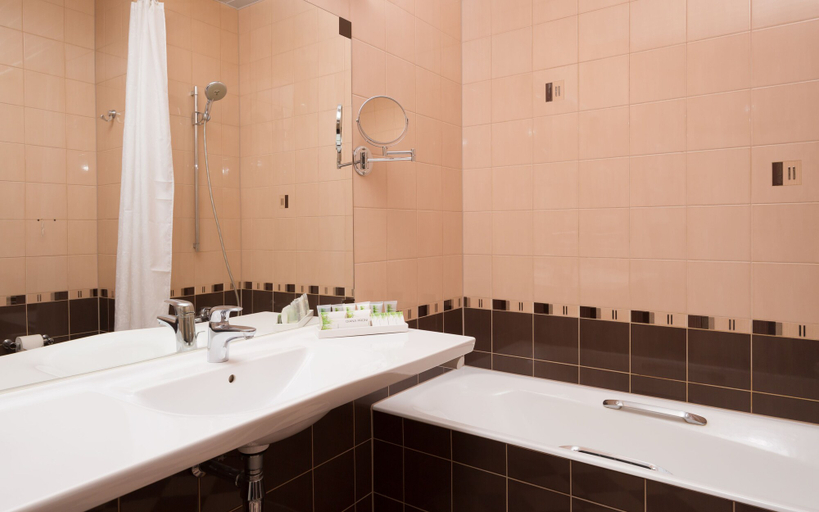 Bathroom 3, Oktiabrskaya Hotel, Sankt-Peterburg gorsovet