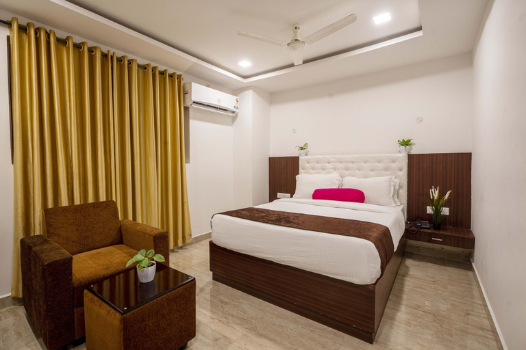 Bedroom 2, Hotel Rainbow Tower Shamshabad Airport Zone, Ranga Reddy