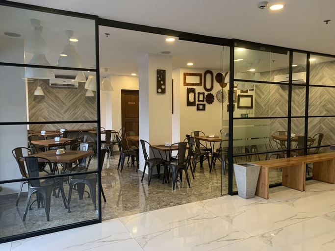 Food & Drinks 4, Cebu R Hotel - Capitol, Cebu City