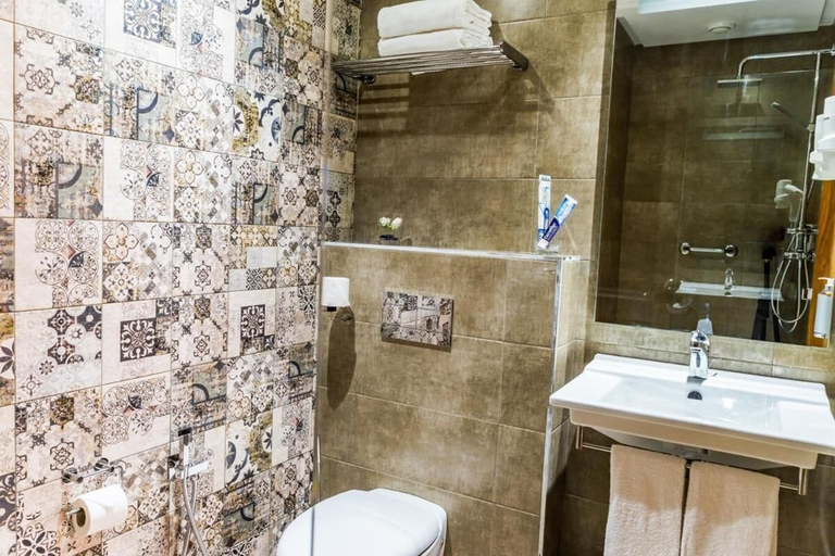 Bathroom 5, Hotel Vitality Terminus, Kénitra