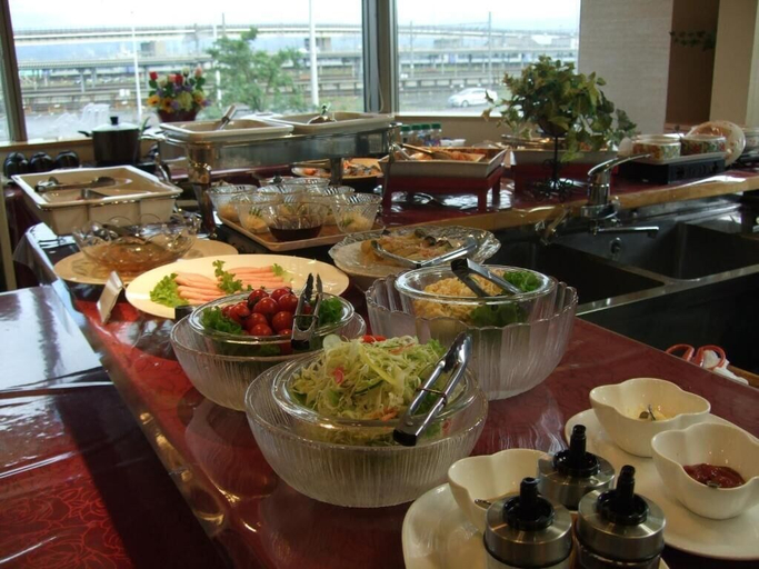 Food & Drinks 5, Hotel Ekimae, Hakodate