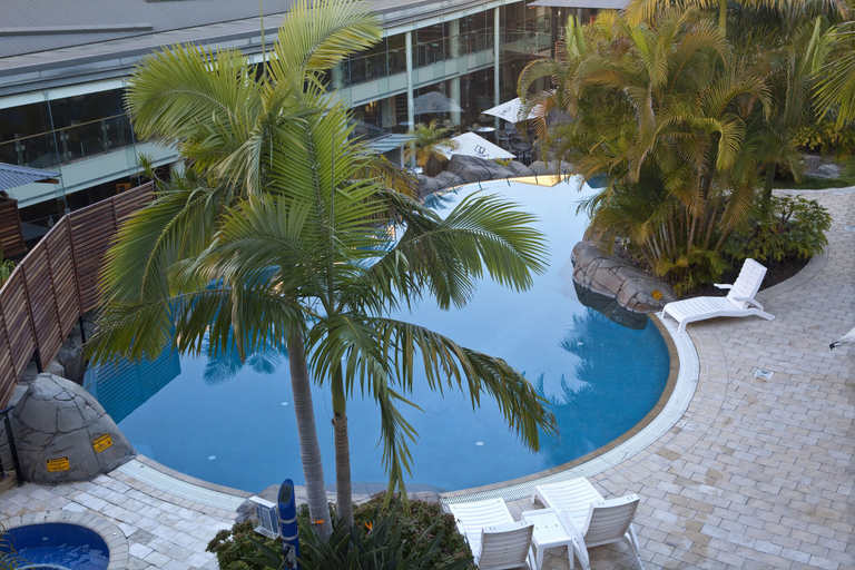 Sport & Beauty 2, The Executive Inn, Newcastle - Throsby